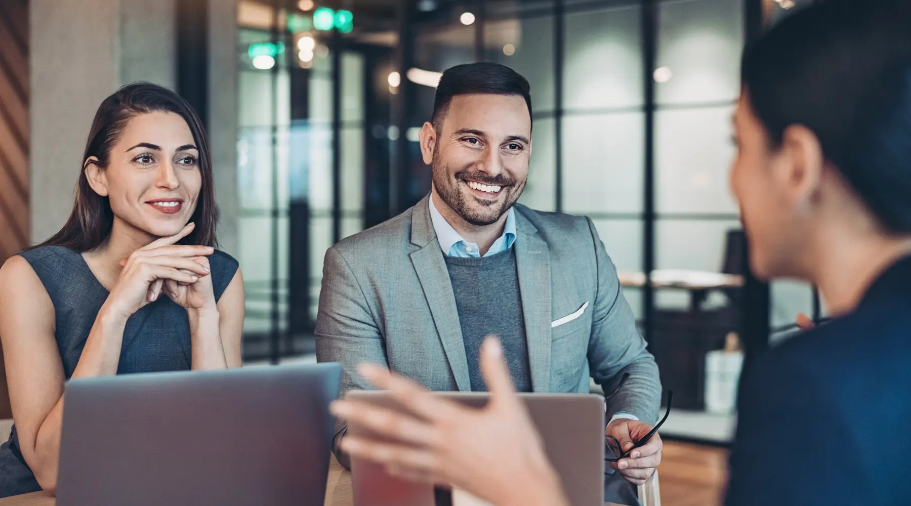 Grupo Excelencia- Arrentamiento de Autos